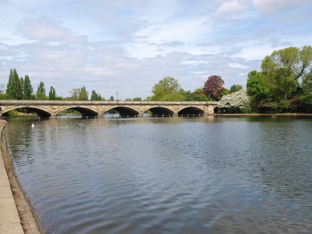 Lago Serpentine, Londra