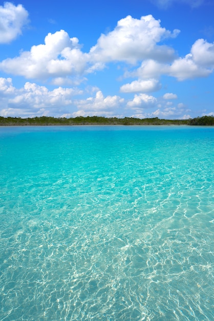 Laguna de Bacalar in Messico Mayan