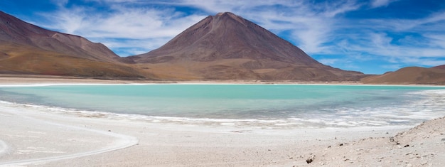 Laguna Verde e vulcani Licancabur