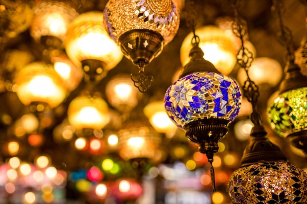 Lampada turca in mosaico di vetro in grand bazaar vintage