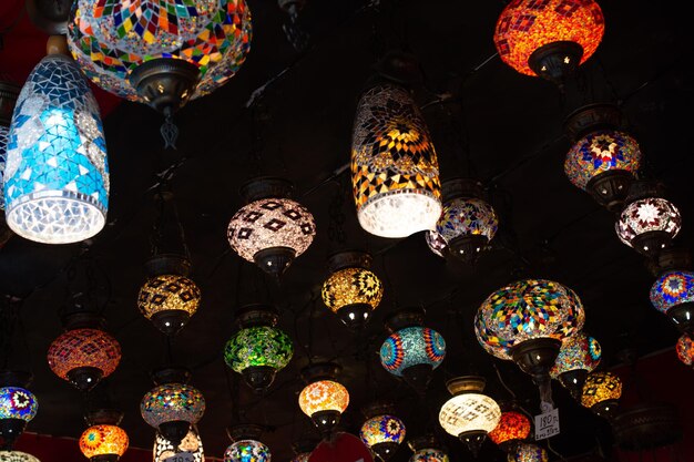 Lampade ottomane a mosaico del Grand Bazaar