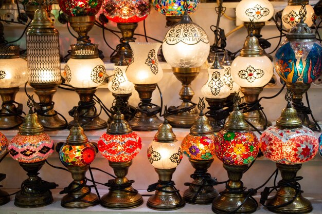 Lampade ottomane a mosaico del Grand Bazaar