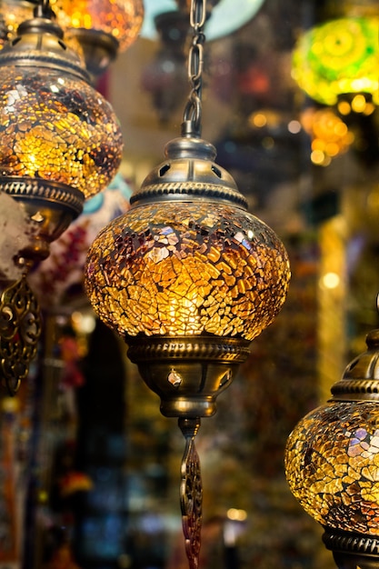 Lampade ottomane a mosaico del Grand Bazaar