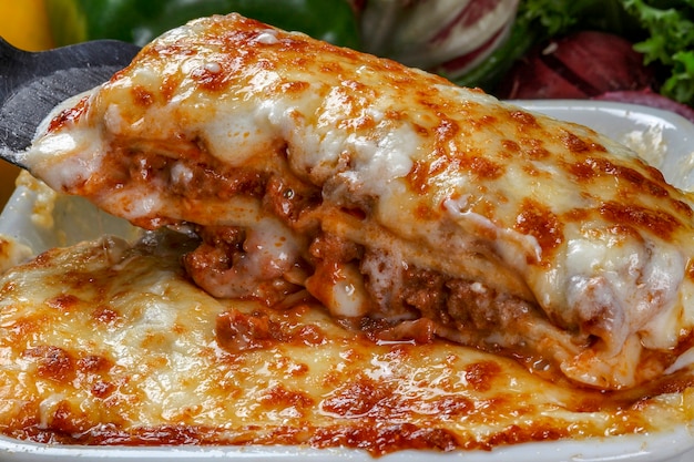 Lasagne della tradizione al ragù di manzo macinato