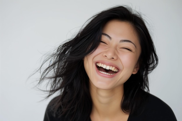 Laughing Asian Woman Studio Shot AI generativa