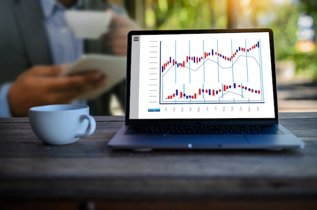 Lavora sodo Data Analytics