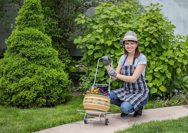 Lavorare in giardino