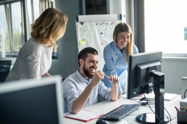 Lavorare in un ufficio