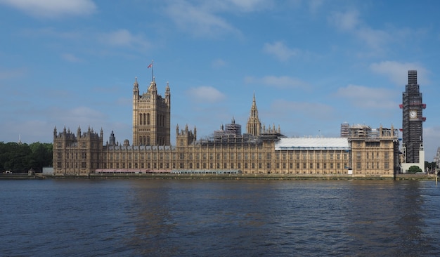 Lavori di conservazione della Houses of Parliament a Londra