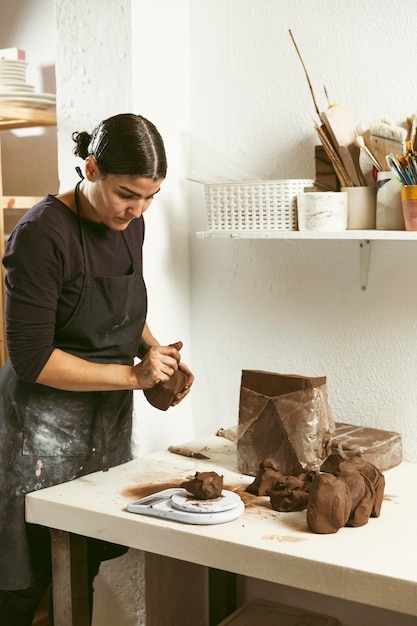 Lavoro artigianale professionale in officina