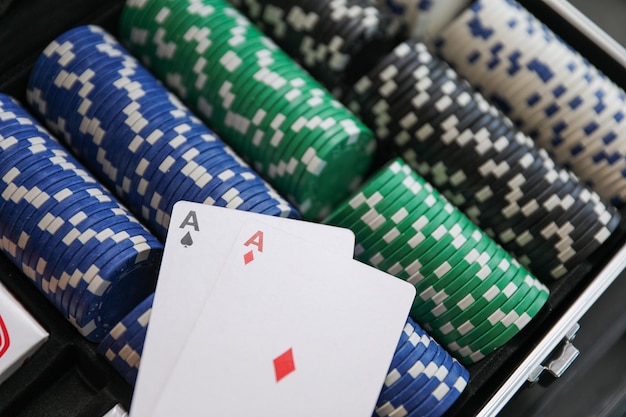 le fiches da poker sono tra le fiches da poker.