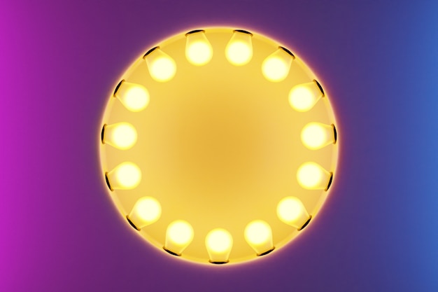 Le lampadine gialle luminose in fila a forma di cerchio sono accese su uno sfondo isolato rosa e viola. La lampada a forma di cerchio brilla intensamente