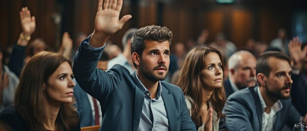 Le negoziazioni si stanno svolgendo nella sala conferenze mentre gli uomini d'affari giurano