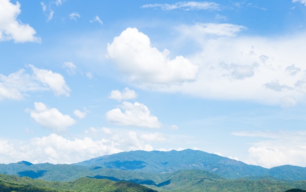 Le nuvole coprivano il cielo