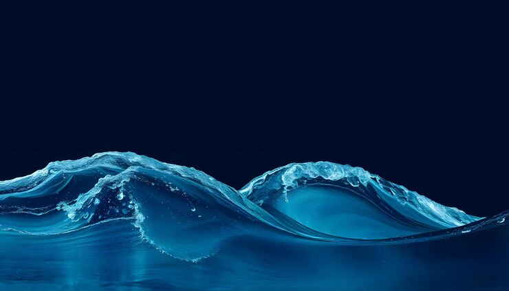 Le serene onde dell'oceano di notte Uno studio in blu