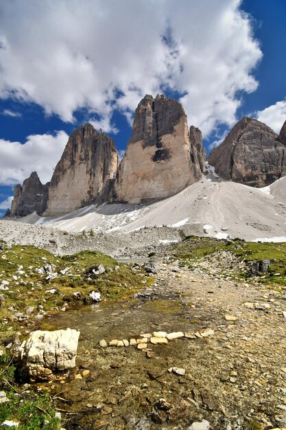 Le tre cime di Lavaredo visti dai laghetti della Grava Longia