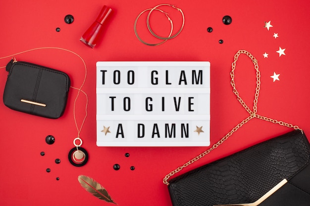 Lightbox con frase Troppo glam per fregarsene