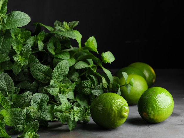 Lime e menta piperita