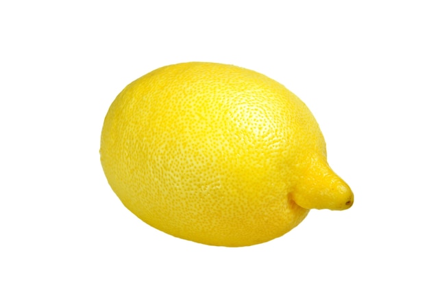 Limone isolato su frutta bianca