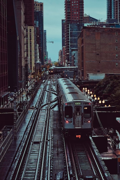 Linea ferroviaria verso Chicago Loop a Chicago