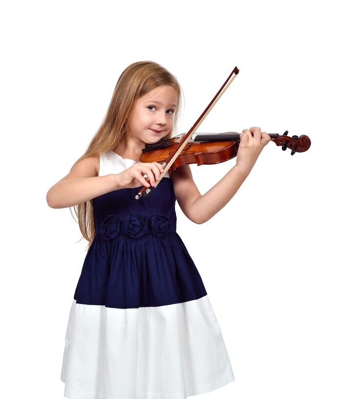 Little girl playing the violin