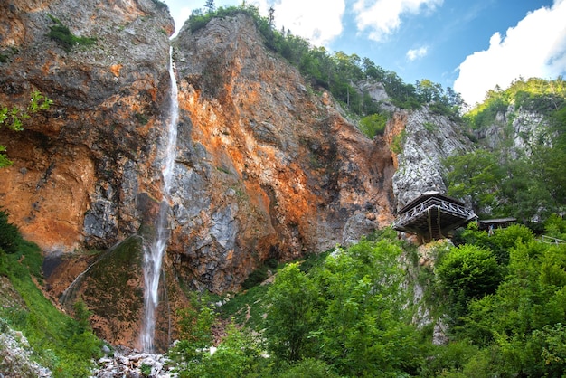 Logarska Dolina. Splendida vista e natura straordinaria in Slovenia. Luoghi famosi in Slovenia. La migliore vacanza