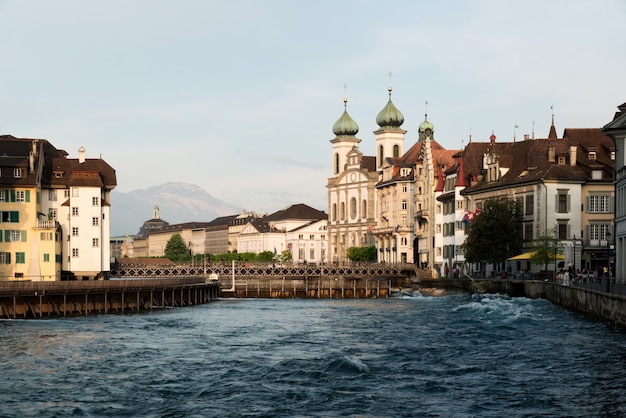 Lucerna. Immagine di Lucerna, in Svizzera durante il tramonto.