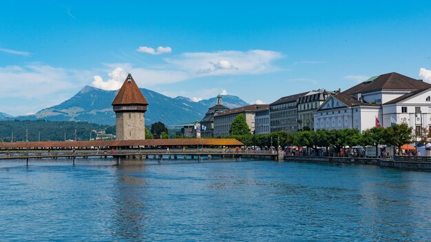 LUCERNA, SVIZZERA: Vista del centro storico di Lucerna, Svizzera. Lucerna è la capitale del cantone di Lucerna e parte del distretto omonimo.