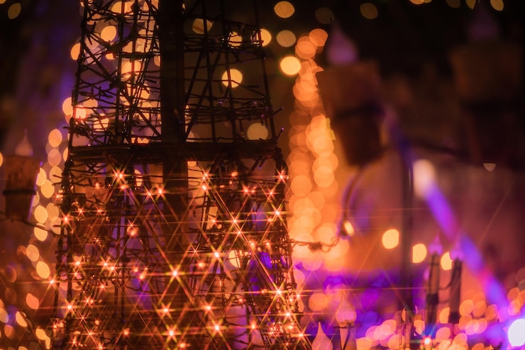 Foto luci illuminate di notte