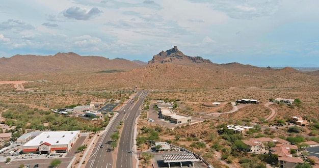 luglio fontana colline arizona us veduta aerea di case unifamiliari un quartiere residenziale a fontana