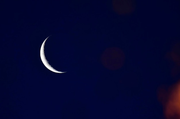 Luna nel cielo Patagonia Argentina