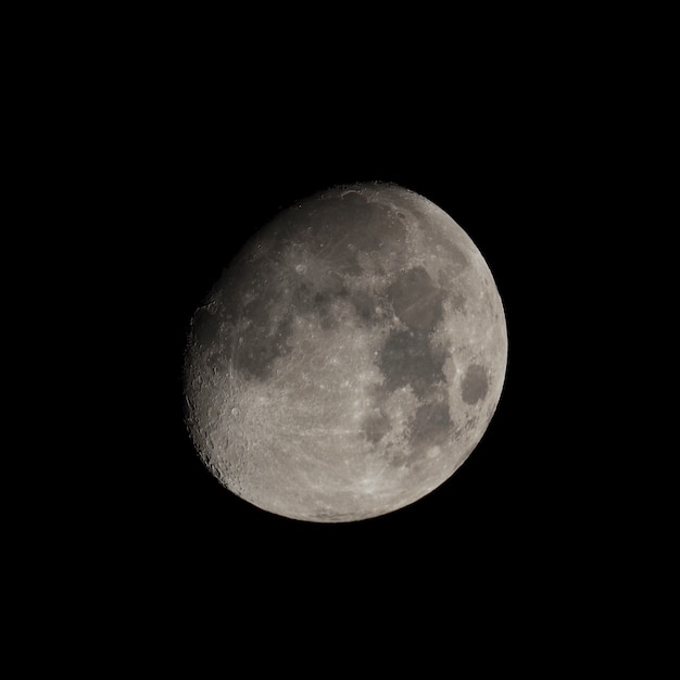 Luna quasi piena