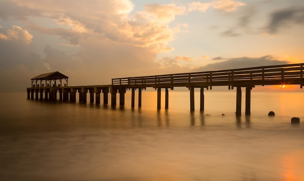 Lunga esposizione Waimea Pier Kauai