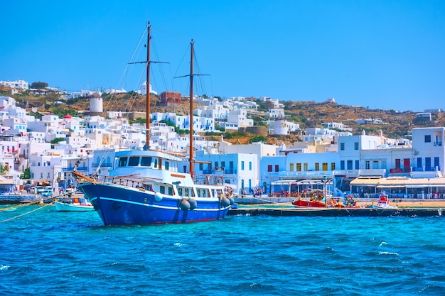 Lungomare e porto vecchio di Mykonos (Chora), Grecia