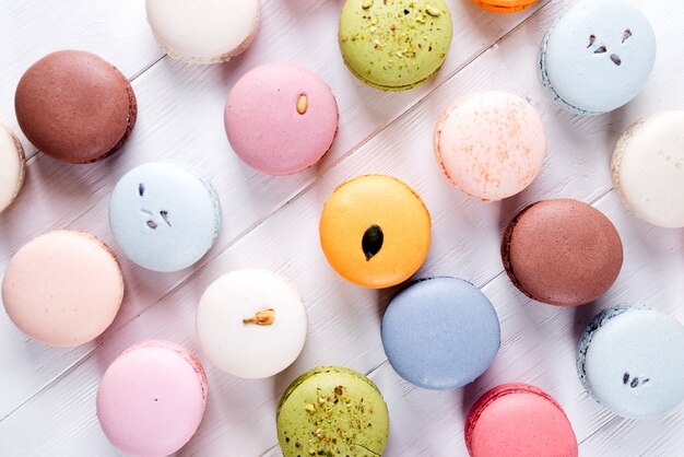 Macarons colorati francesi