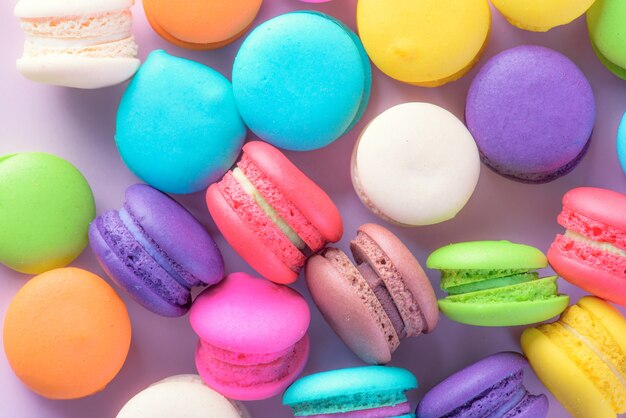 Macarons colorati