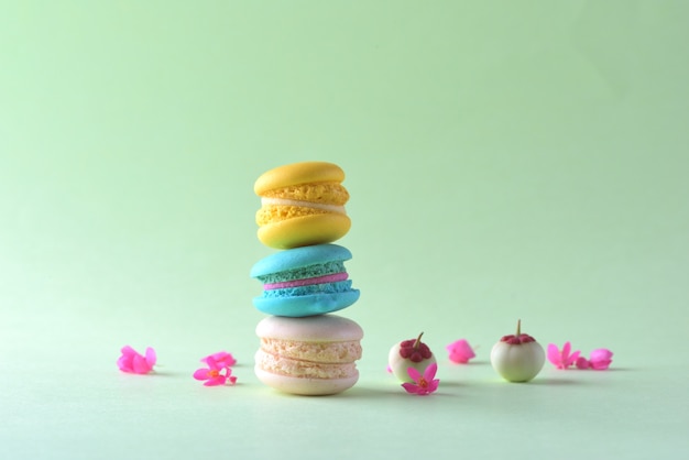 Macarons colorati