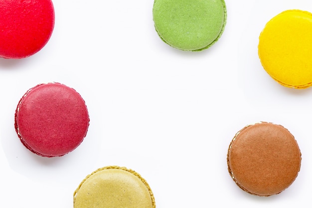 Macarons colorati