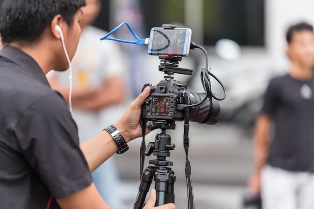 Macchina fotografica del cinema ad alta definizione su un set cinematografico.