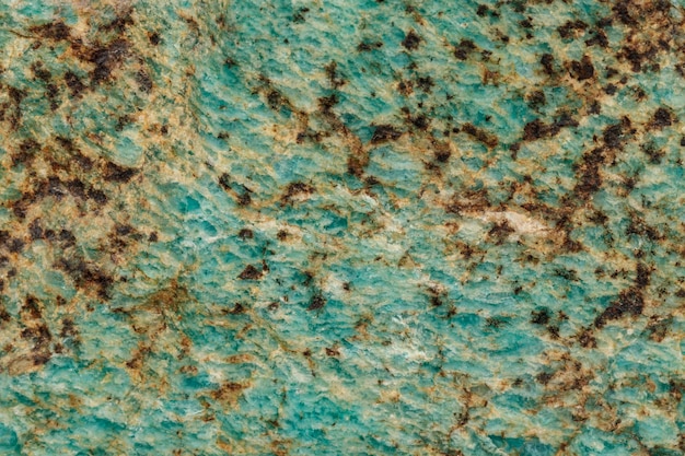 Macro di amazzonite di pietra minerale su sfondo nero