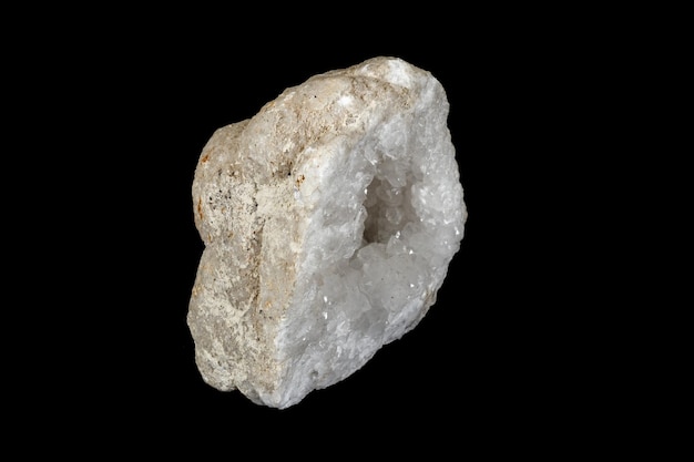 Macro pietra minerale Geode di quarzo sfondo nero