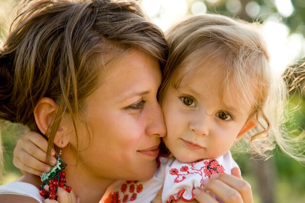 Madre e figlia.