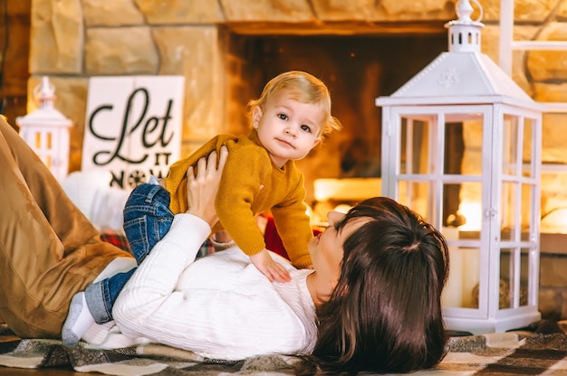 madre e figlio natale