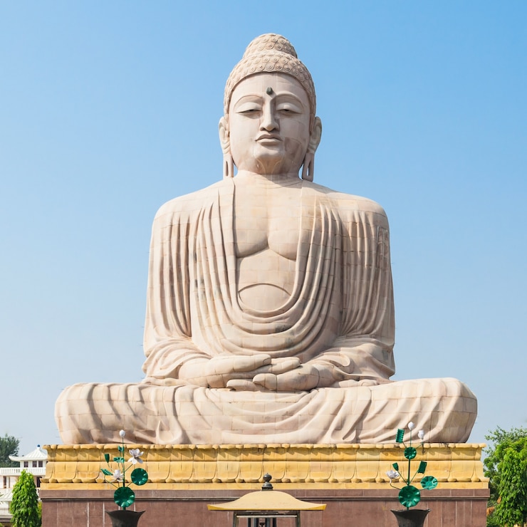 Photo mahabodhi temple, bodhgaya