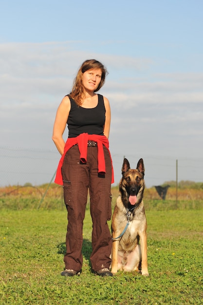 Malinois e donna