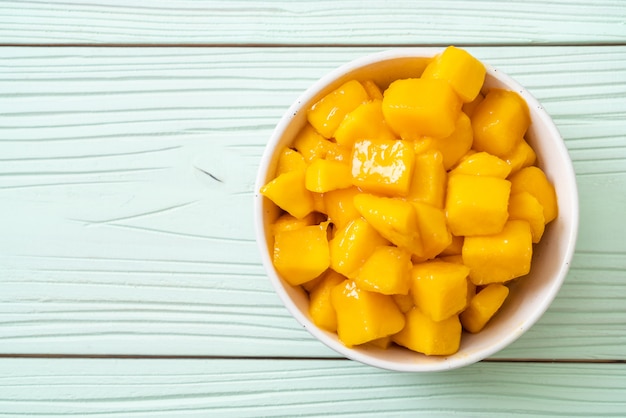 mango freschi e dorati