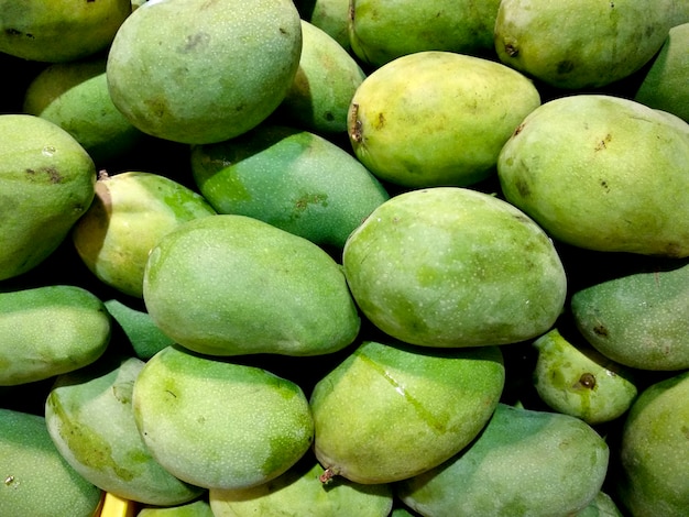 Mango, frutta asiatica tropicale