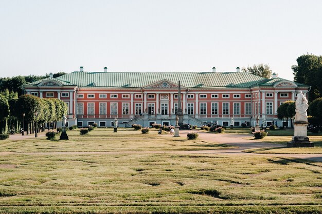 Maniero di Kuskovo a Mosca, Russia. Il maniero di Kuskovo è un monumento unico del XVIII secolo, una residenza estiva a Mosca.