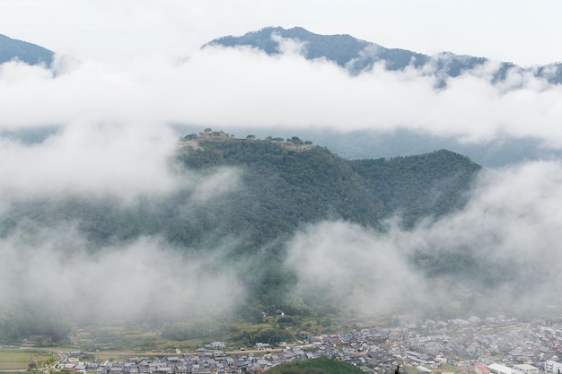 Mare di nuvole e Castello di Takeda