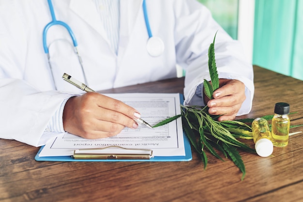 Marijuana medica con il medico